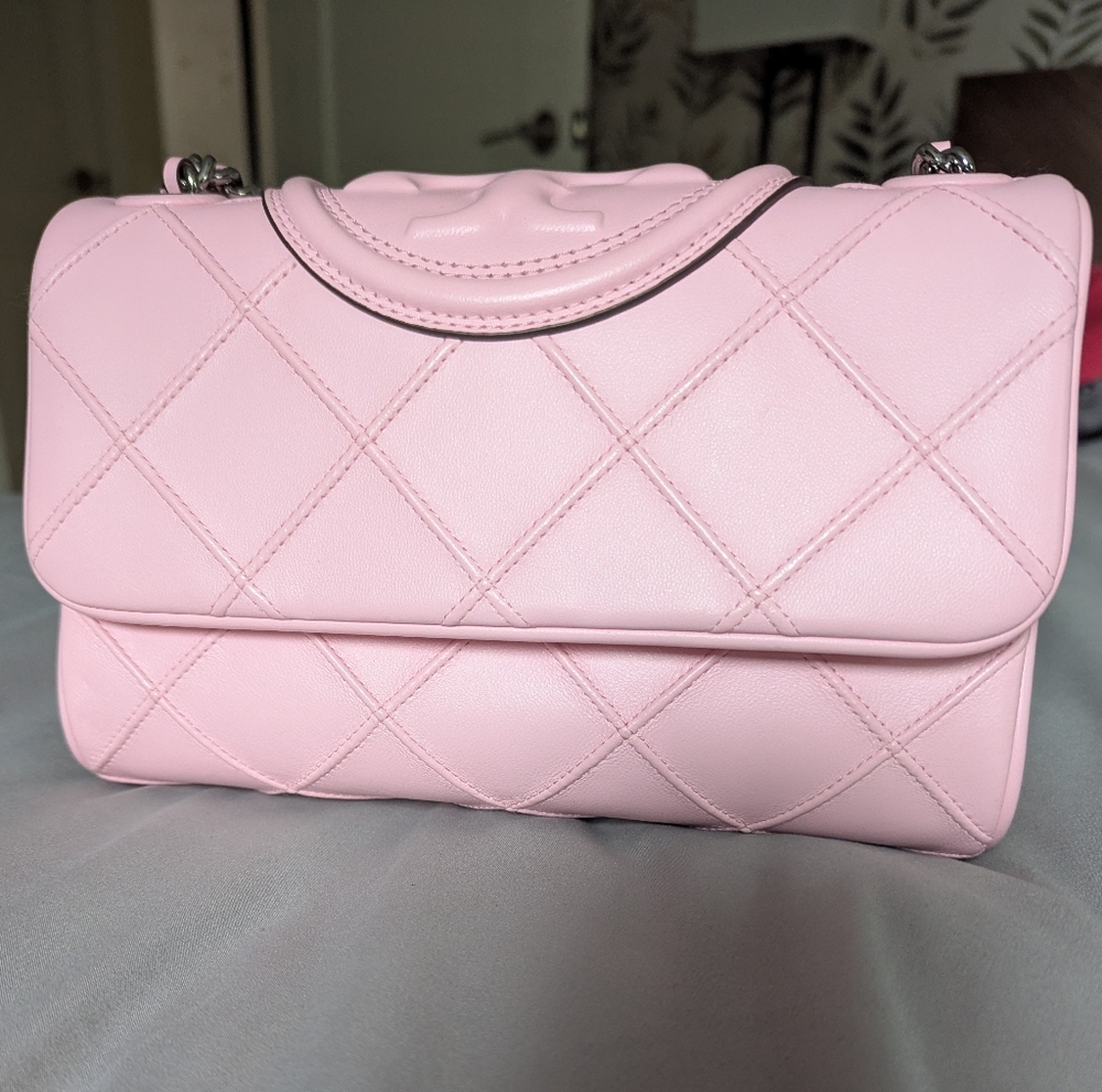 Elegant Pink Quilted Women's Bag